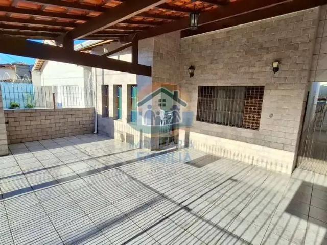 Casa / Sobrado para Venda em Caraguatatuba/SP Indaiá 2 Quartos