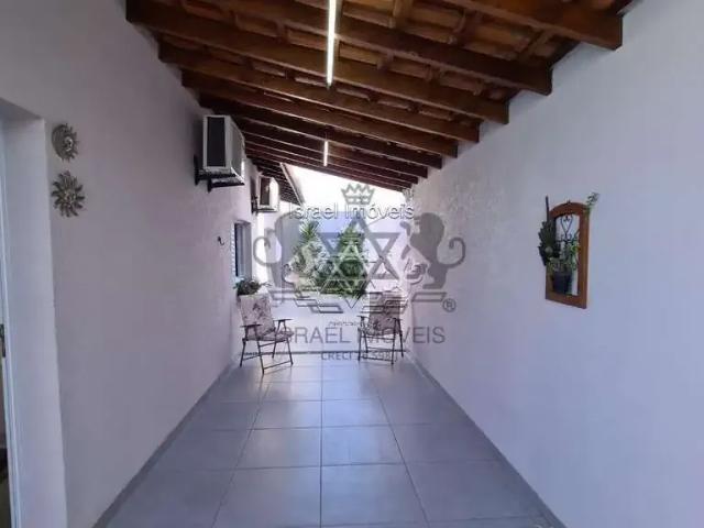 Casa / Sobrado para Venda em Caraguatatuba/SP Indaiá 3 Quartos