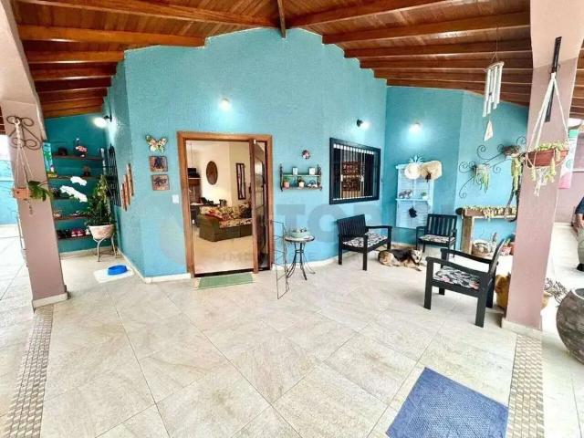 Casa / Sobrado para Venda em Caraguatatuba/SP Indaiá 3 Quartos