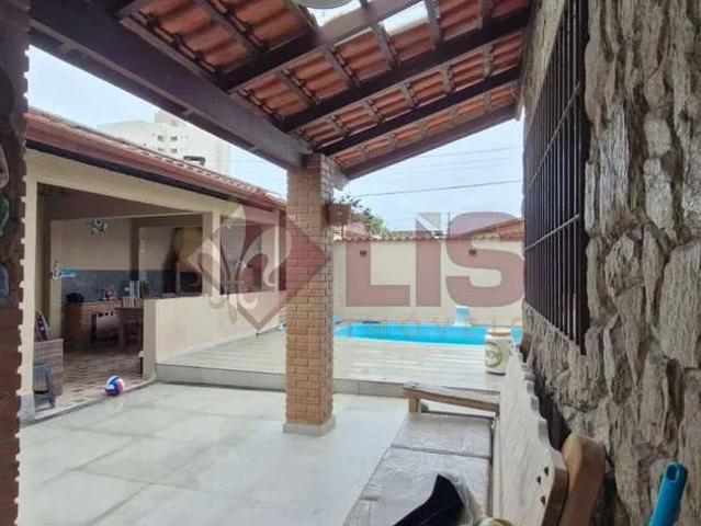Casa / Sobrado para Venda em Caraguatatuba/SP Indaiá 4 Quartos