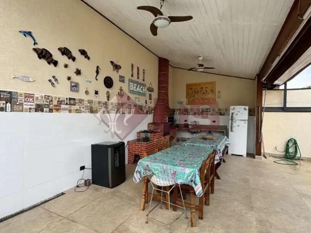 Casa / Sobrado para Venda em Caraguatatuba/SP Indaiá 4 Quartos