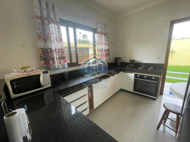 Casa / Sobrado para Venda em Caraguatatuba/SP Jardim Arua 3 Quartos