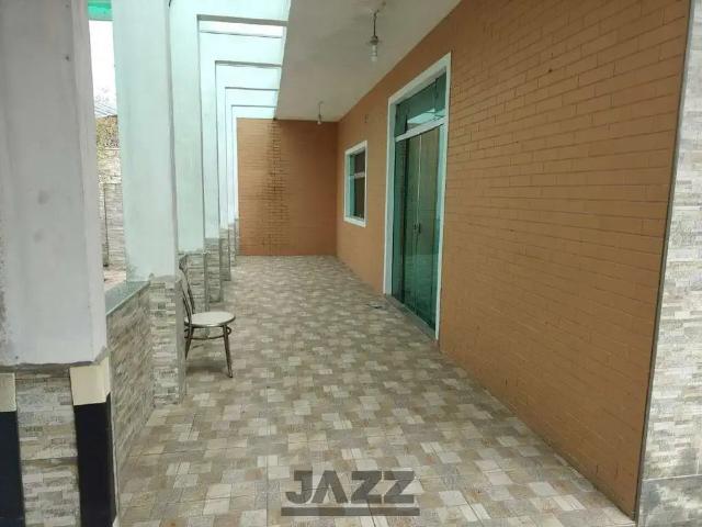 Casa / Sobrado para Venda em Caraguatatuba/SP Loteamento Jardim Aruan 4 Quartos