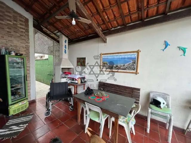 Casa / Sobrado para Venda em Caraguatatuba/SP Jardim Arua 4 Quartos