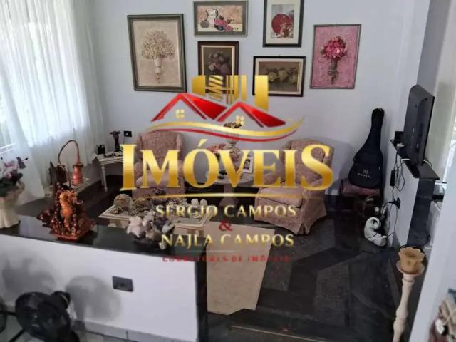 Casa / Sobrado para Venda em Caraguatatuba/SP Jardim Califórnia 4 Quartos