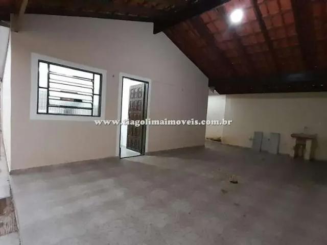 Casa / Sobrado para Venda em Caraguatatuba/SP Jardim Casa Branca 2 Quartos
