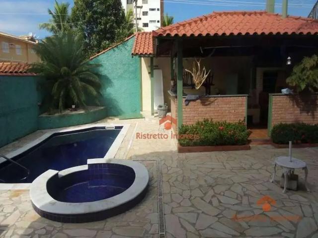 Casa / Sobrado para Venda em Caraguatatuba/SP Jardim Capricórnio 4 Quartos