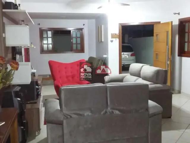 Casa / Sobrado para Venda em Caraguatatuba/SP Jardim das Gaivotas 3 Quartos