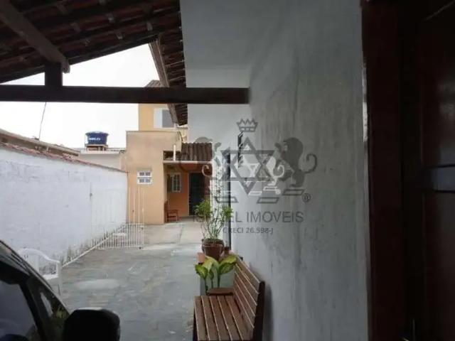 Casa / Sobrado para Venda em Caraguatatuba/SP Jardim das Gaivotas 3 Quartos