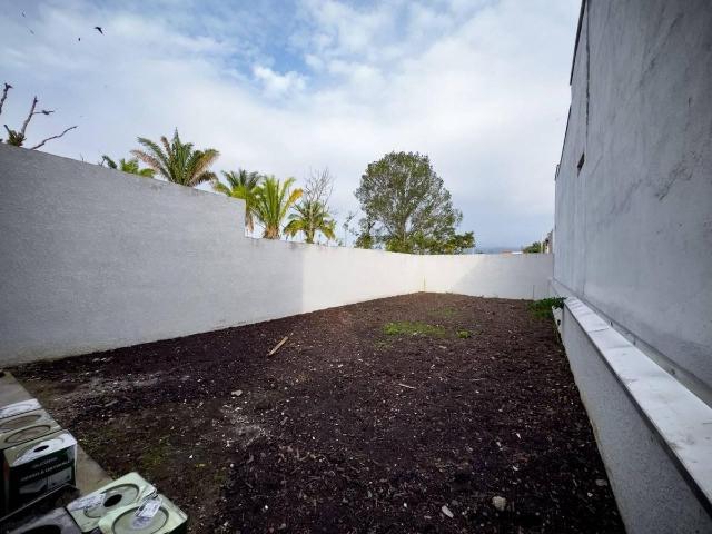 Casa / Sobrado para Venda em Caraguatatuba/SP Morro do Algodão 2 Quartos