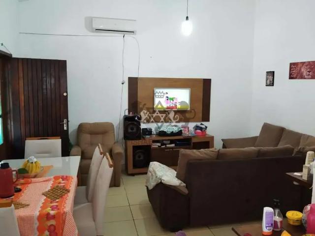 Casa / Sobrado para Venda em Caraguatatuba/SP Martim de Sá 3 Quartos