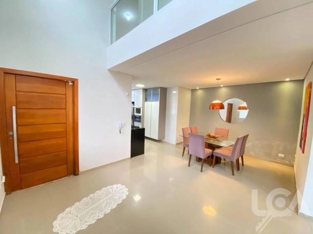 Casa / Sobrado para Venda em Caraguatatuba/SP Martim de Sá 3 Quartos