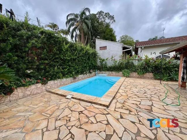 Casa / Sobrado para Venda em Caraguatatuba/SP Martim de Sá 3 Quartos