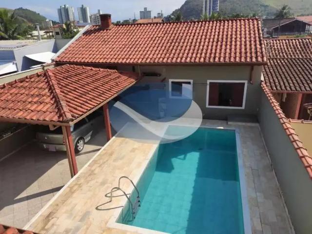Casa / Sobrado para Venda em Caraguatatuba/SP Martim de Sá 4 Quartos