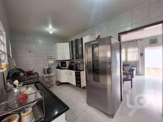 Casa / Sobrado para Venda em Caraguatatuba/SP Martim de Sá 4 Quartos