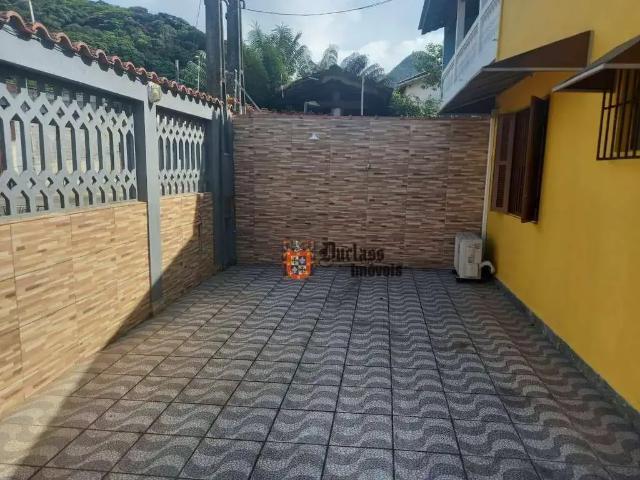 Casa / Sobrado para Venda em Caraguatatuba/SP Sumaré 2 Quartos