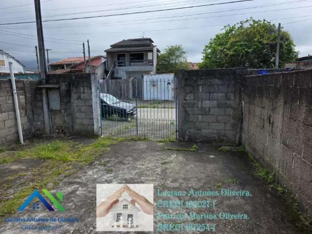 Casa / Sobrado para Venda em Caraguatatuba/SP Parque Balneário Maria Helena 2 Quartos