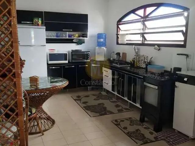 Casa / Sobrado para Venda em Caraguatatuba/SP Parque Balneário Poiares 3 Quartos