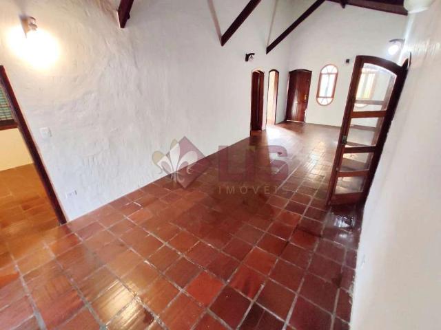 Casa / Sobrado para Venda em Caraguatatuba/SP Praia das Palmeiras 4 Quartos