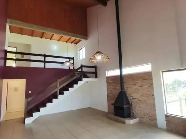 Casa / Sobrado para Venda em Carambeí/PR Centro 4 Quartos