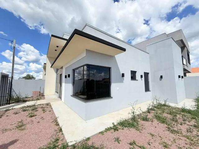 Casa / Sobrado para Venda em Carambeí/PR Centro 2 Quartos
