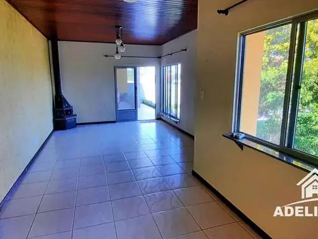 Casa / Sobrado para Venda em Carambeí/PR Colonia 3 Quartos