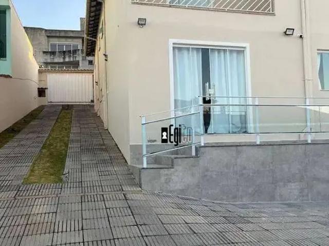 Casa / Sobrado para Venda em Carandaí/MG Centro 7 Quartos