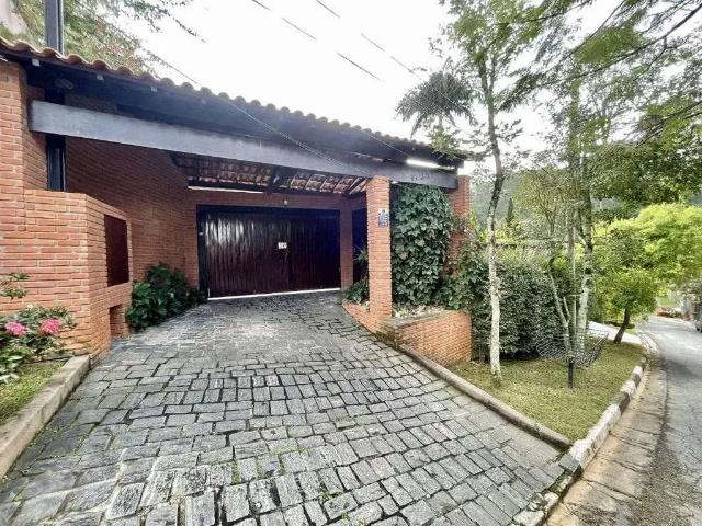 Casa / Sobrado para Venda em Carapicuíba/SP Chácara dos Lagos 3 Quartos