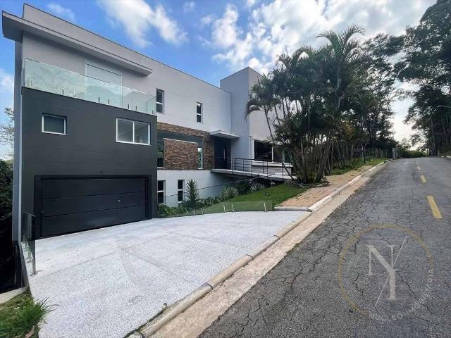 Casa / Sobrado para Venda em Carapicuíba/SP Chácara dos Lagos 4 Quartos