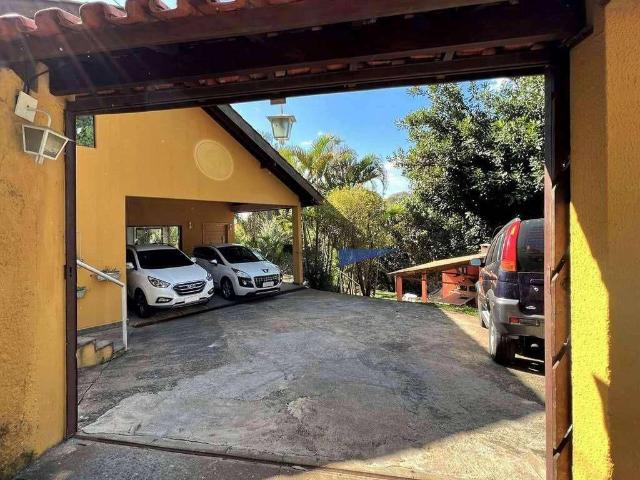 Casa / Sobrado para Venda em Carapicuíba/SP Chácara Santa Lúcia 4 Quartos