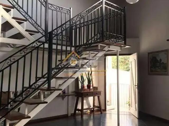 Casa / Sobrado para Venda em Carapicuíba/SP Jardim das Belezas 4 Quartos