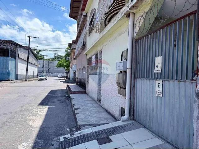 Casa / Sobrado para Venda em Cariacica/ES Jardim América 4 Quartos