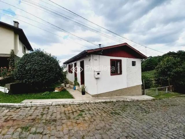 Casa / Sobrado para Venda em Carlos Barbosa/RS Aurora 3 Quartos