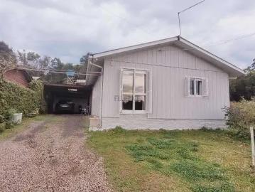 Casa / Sobrado para Venda em Carlos Barbosa/RS Desvio Machado 3 Quartos