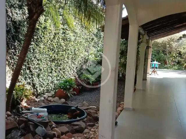 Casa / Sobrado para Venda em Cascavel/PR Maria Luiza 4 Quartos