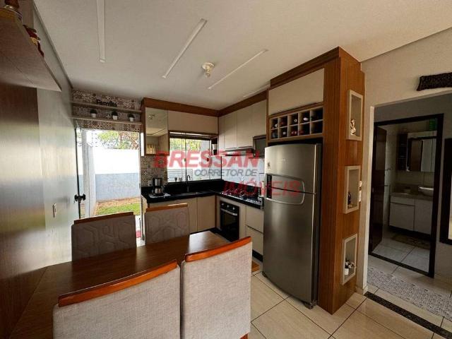 Casa / Sobrado para Venda em Cascavel/PR Morumbi 2 Quartos