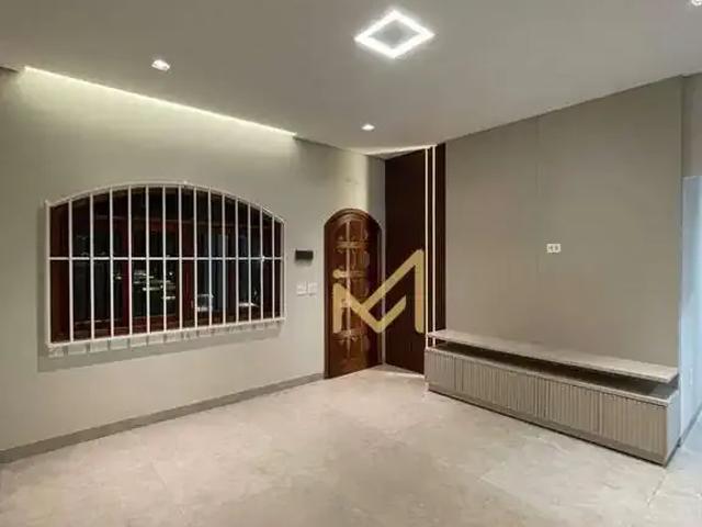 Casa / Sobrado para Venda em Cascavel/PR Neva 3 Quartos