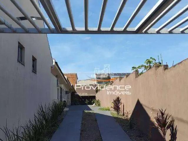 Casa / Sobrado para Venda em Cascavel/PR Canadá 4 Quartos