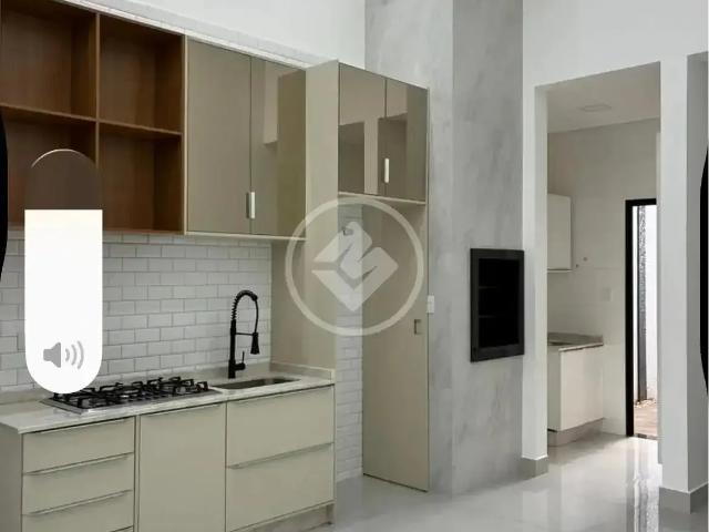 Casa / Sobrado para Venda em Cascavel/PR Cancelli 3 Quartos