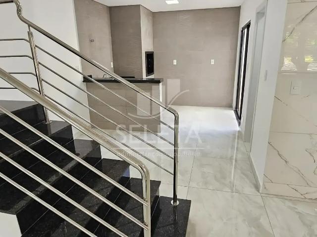 Casa / Sobrado para Venda em Cascavel/PR Cancelli 3 Quartos