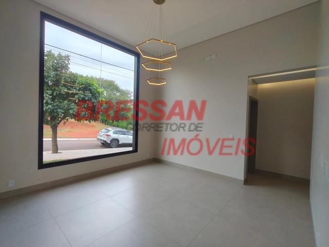 Casa / Sobrado para Venda em Cascavel/PR Cascavel Velho 2 Quartos