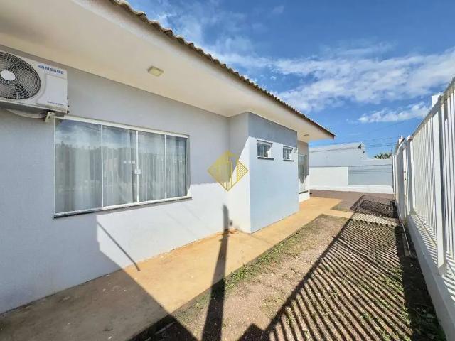 Casa / Sobrado para Venda em Cascavel/PR Cascavel Velho 2 Quartos