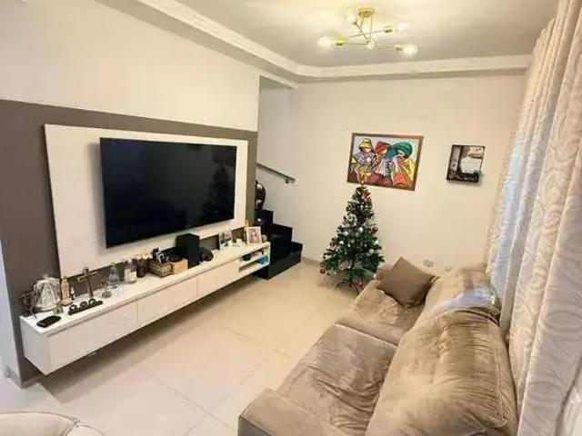 Casa / Sobrado para Venda em Cascavel/PR Claudete 2 Quartos