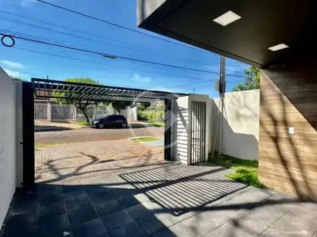 Casa / Sobrado para Venda em Cascavel/PR Coqueiral 2 Quartos