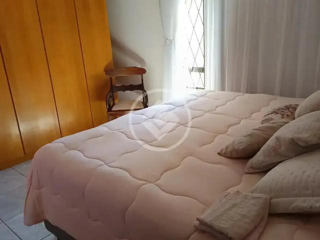 Casa / Sobrado para Venda em Cascavel/PR Coqueiral 3 Quartos