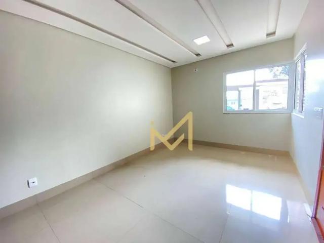 Casa / Sobrado para Venda em Cascavel/PR Coqueiral 3 Quartos