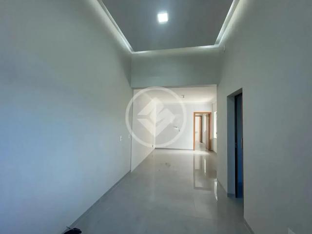 Casa / Sobrado para Venda em Cascavel/PR Esmeralda 2 Quartos