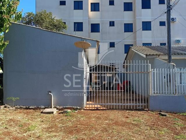 Casa / Sobrado para Venda em Cascavel/PR Esmeralda 3 Quartos