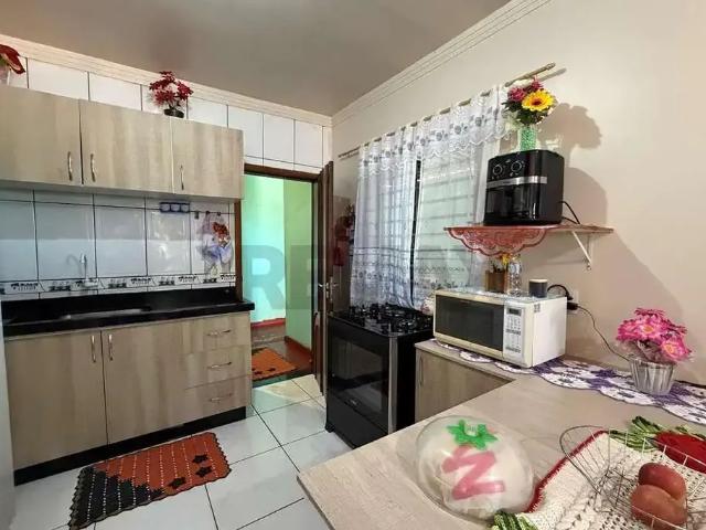 Casa / Sobrado para Venda em Cascavel/PR Florais do Parana 3 Quartos