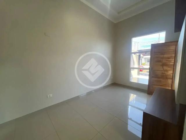 Casa / Sobrado para Venda em Cascavel/PR Floresta 3 Quartos